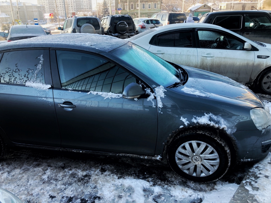 Приставы с помощью радара нашли должника по кредиту и арестовали его «Фольксваген»