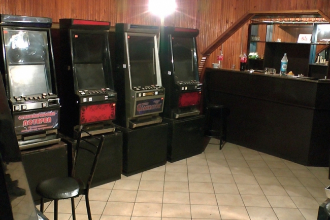 На Провиантской обнаружено казино с 20 игровыми автоматами