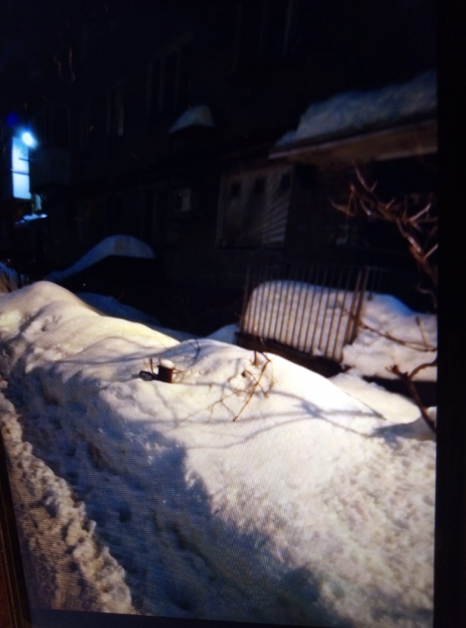 В «КВС» призвали управляющие организации и администрации районов чистить канализационные колодцы от снега