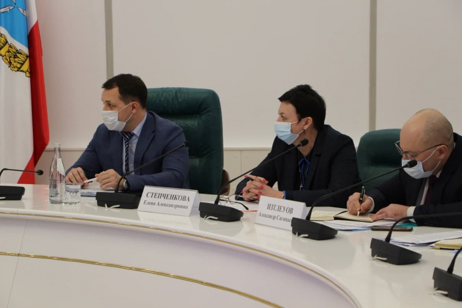 Бусаргин создал рабочую группу по развитию среднего профобразования в Саратовской области