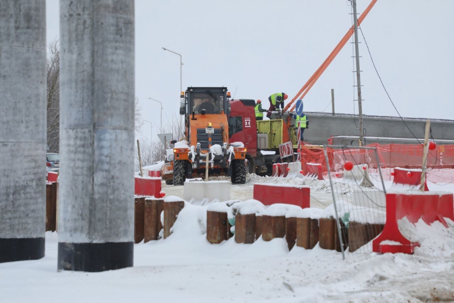 Первый этап строительства путепровода в Татищевском районе завершат в этом году
