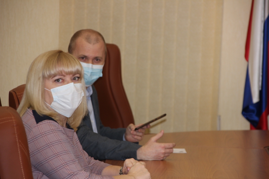 Саратовская облдума рассмотрит вопрос досрочного прекращения депутатских полномочий Бондаренко