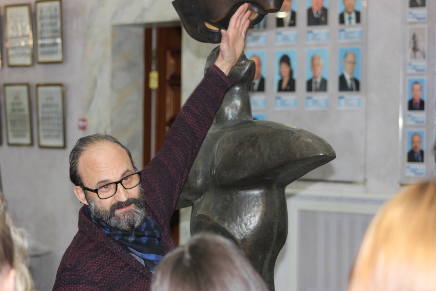 Руководство саратовской облдумы - молодым парламентариям: «Главное - не потерять голову»