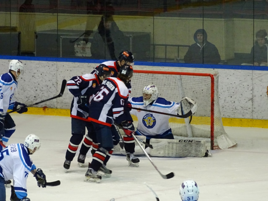 Хоккеисты проиграли первый в истории домашний матч Кубка Регионов