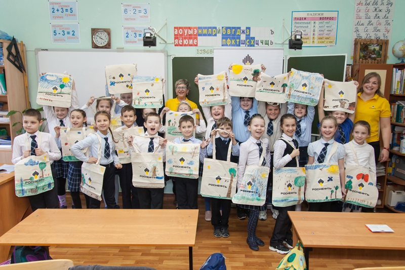 Работники Саратовского НПЗ рассказали детям об экологии