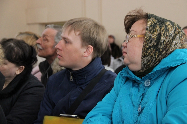 В парке Гагарина расширили место под постройку храма