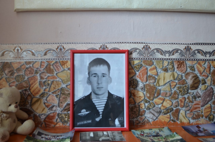 Депутат Вадим Рогожин обещал оказать содействие в увековечивании памяти героя спецоперации на Украине