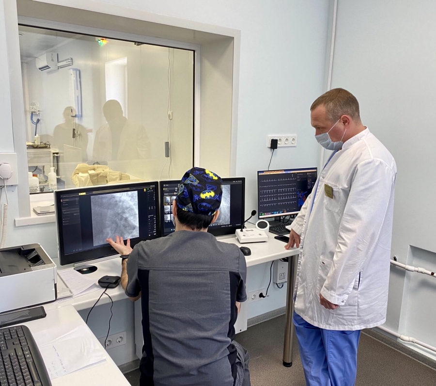 В 8-й городской больнице заработало новое отделение рентгенохирургических методов лечения пациентов с инфарктом