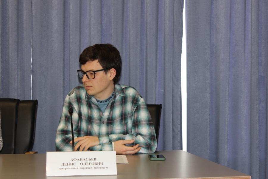 Саратовцам расскажут о дружбе Гагарина с Терешковой и покажут модель аппарата Белки и Стрелки