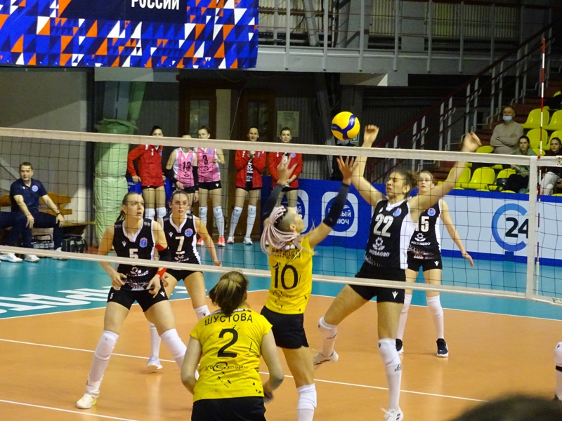 «Протон» победил «всухую» и вышел на чемпиона России