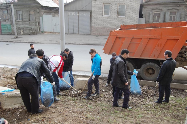 В Волжском районе проходит субботник