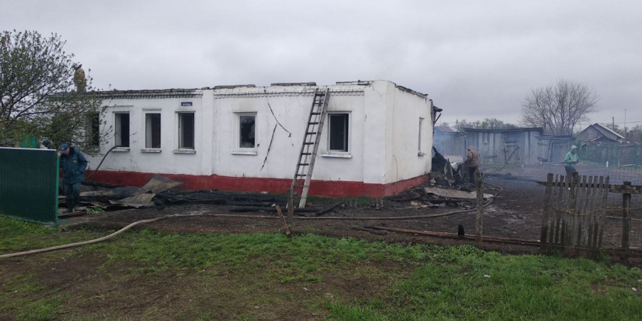 В Синодском три пожарных расчета тушили частный дом