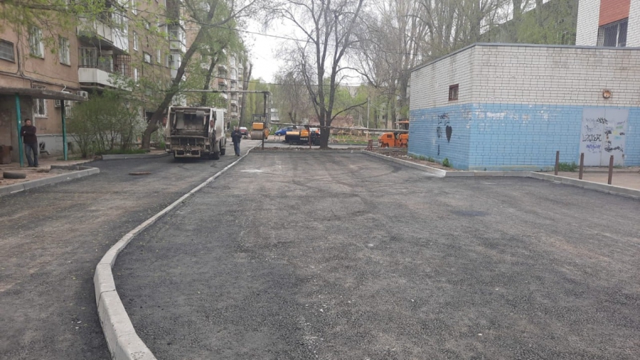 В Саратовской области благоустроят 86 дворовых и 127 общественных территорий