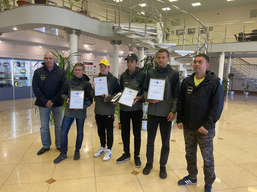 Бусаргин пообещал помочь саратовским спортсменам с ремонтом автодрома