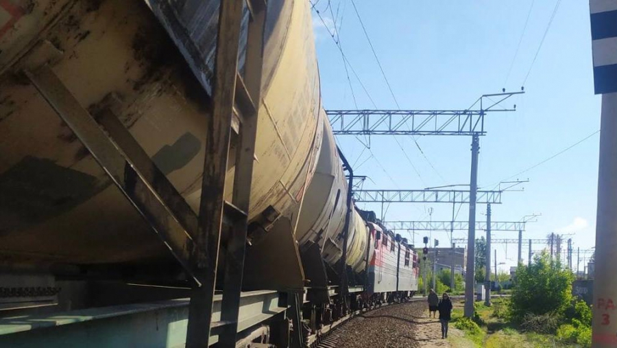 В Заводском районе грузовой поезд насмерть сбил мужчину