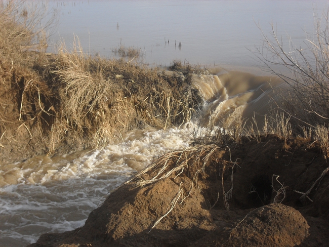 В Ершовском районе паводок подтопил села