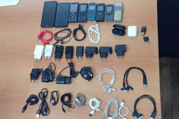 В Пугачеве подросток задержан при доставке в колонию запрещенных предметов