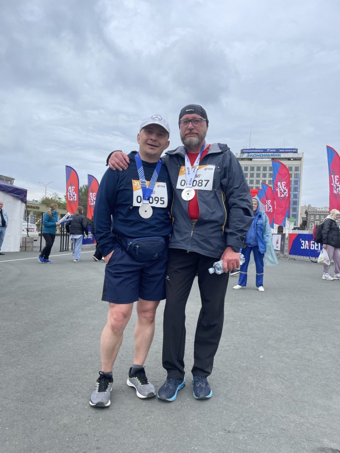 Врачи саратовского кардиодиспансера приняли участие в полумарафоне «ЗаБег.РФ»