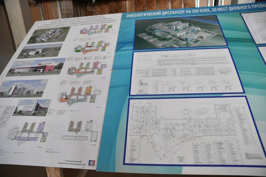 Полпред Комаров о кадрах в будущем онкоцентре Саратова: Нужна отдельная программа