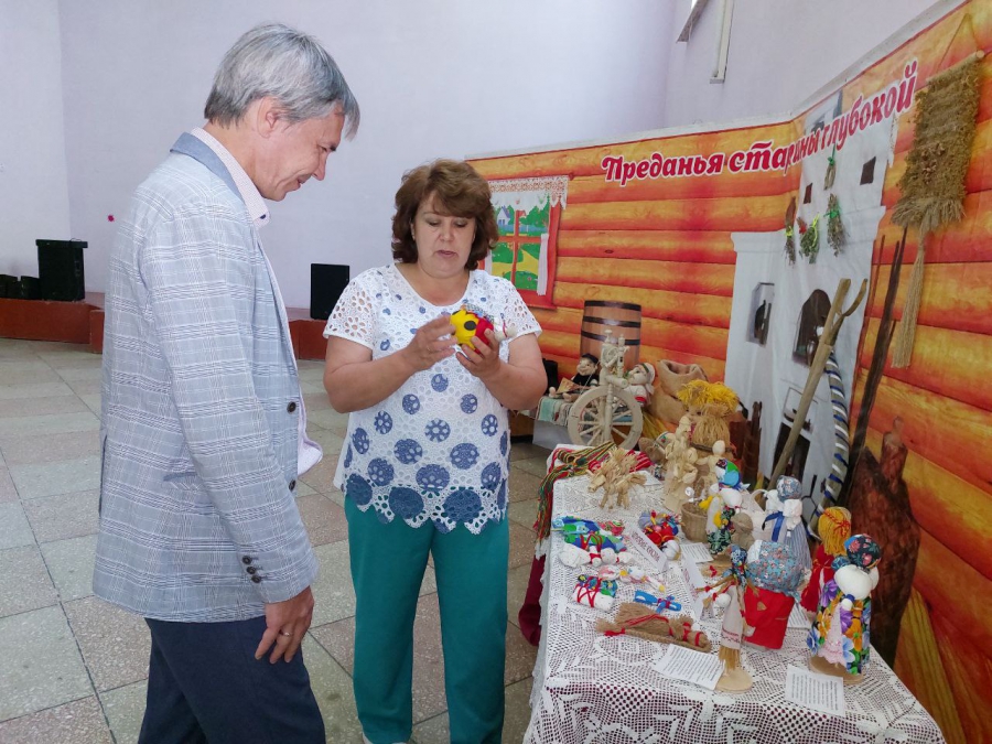 Депутат Рогожин обещал разобраться с плохим содержанием водопровода в Алексеевке