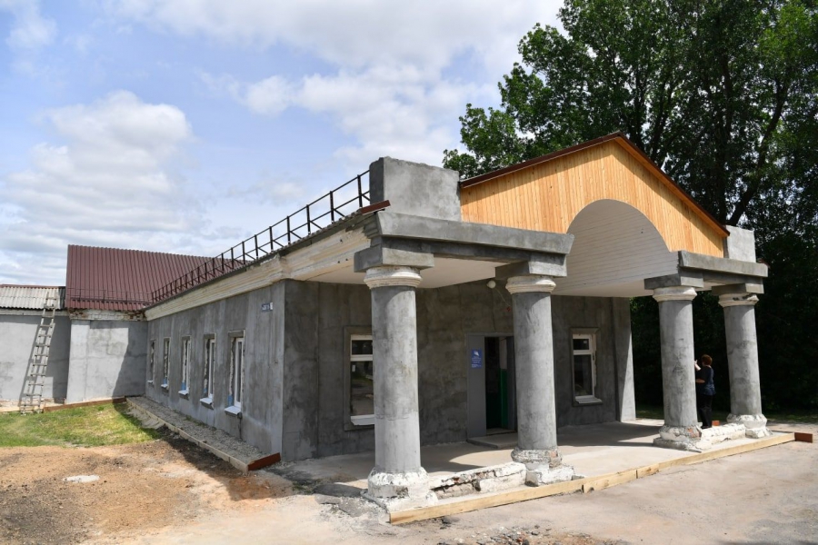 Бусаргин принял решение о комплексном развитии села Макарово