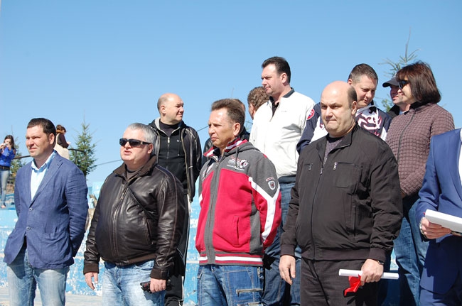 В Саратове состоялась высадка деревьев на участке новой Набережной