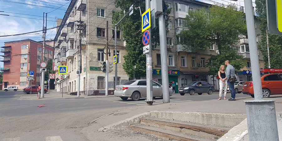 На Чернышевского «Тойота» сбила переходившую по «зебре» женщину