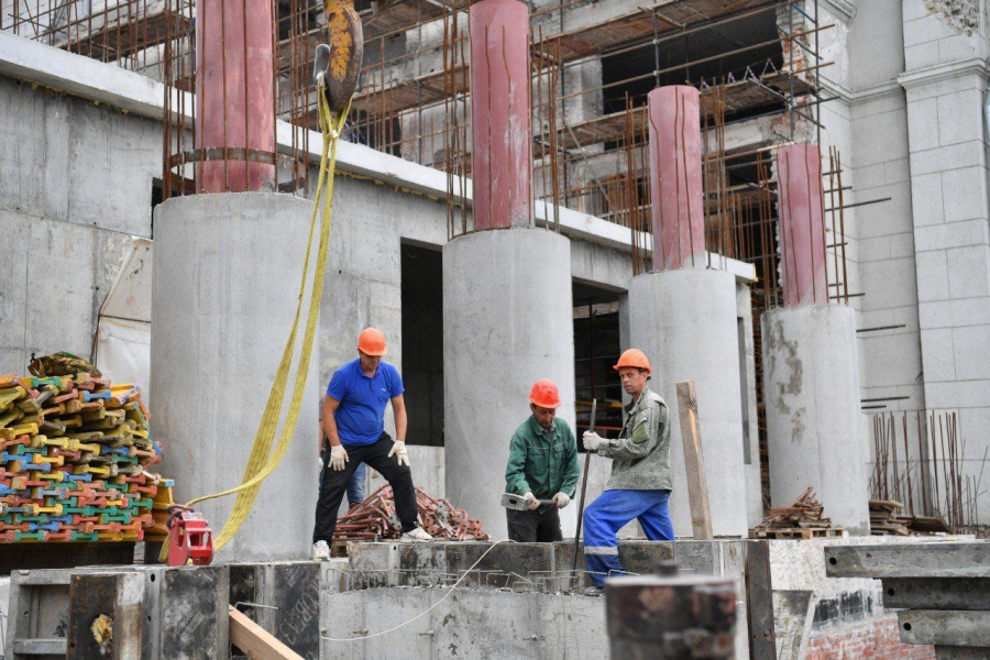 В Саратове подрядчик реконструкции театра оперы и балета попросил дополнительное время