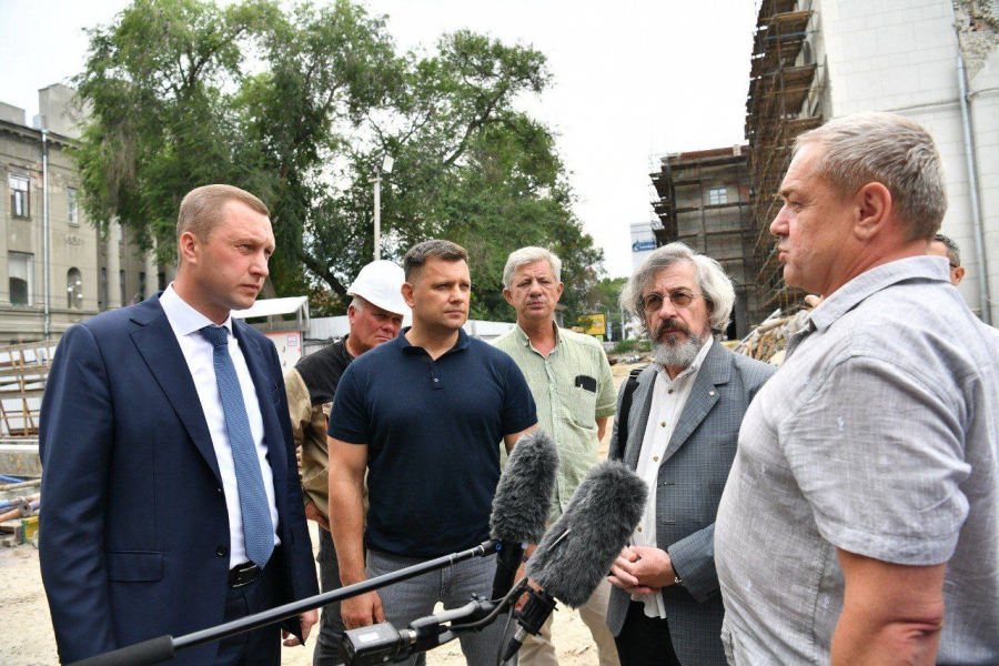 В Саратове подрядчик реконструкции театра оперы и балета попросил дополнительное время