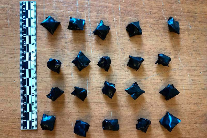 В Саратове задержали двух иностранных закладчиц наркотиков