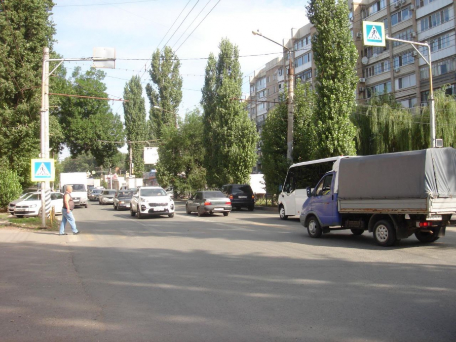 В Энгельсе маршрутка сбила пенсионерку на «зебре»