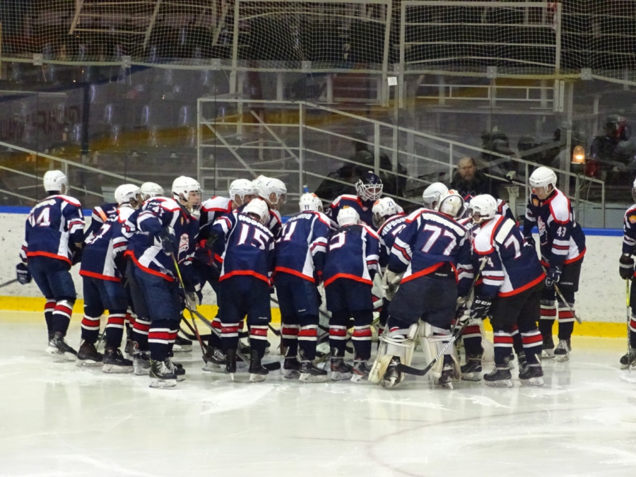 Саратовские хоккеисты победно открыли сезон-2022/23