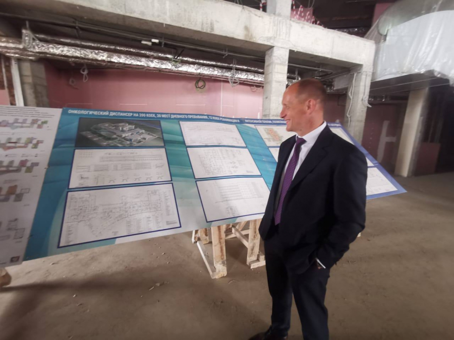 Главный онколог Москвы высоко оценил проект строящегося в Саратове диспансера
