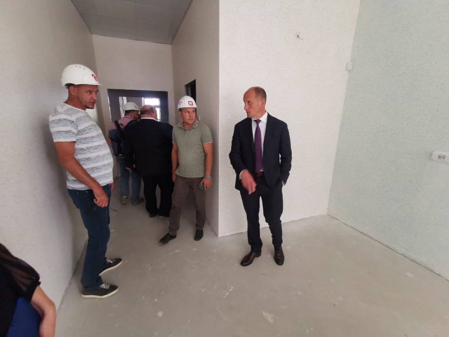 Главный онколог Москвы высоко оценил проект строящегося в Саратове диспансера