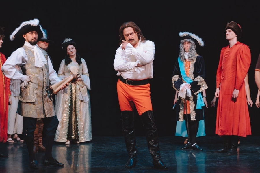 Празднование 350-летия Петра I. В Саратове на набережной покажут оперу под открытым небом