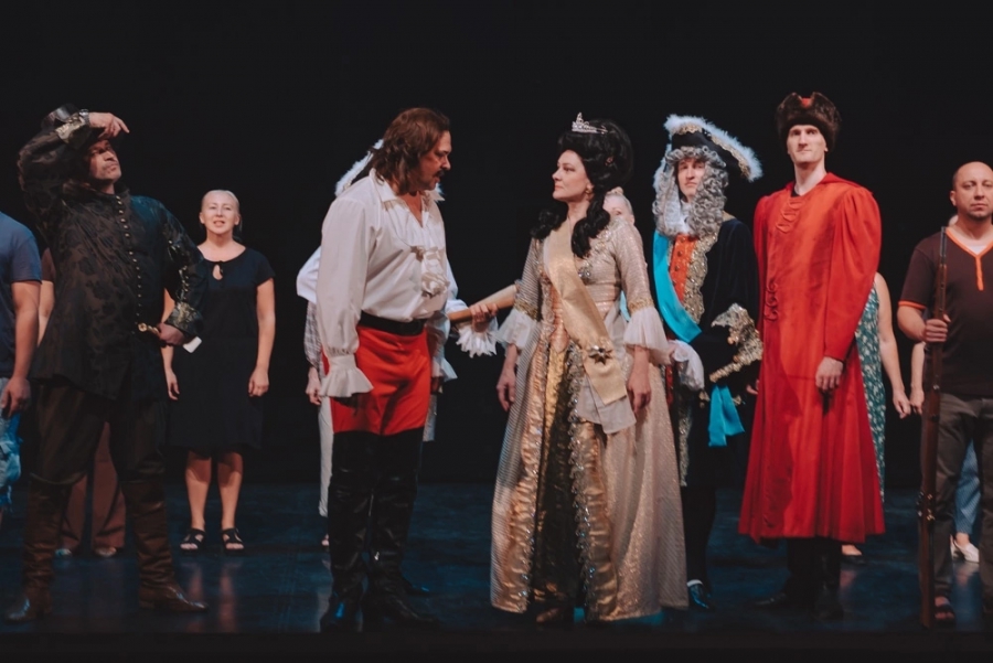 Празднование 350-летия Петра I. В Саратове на набережной покажут оперу под открытым небом