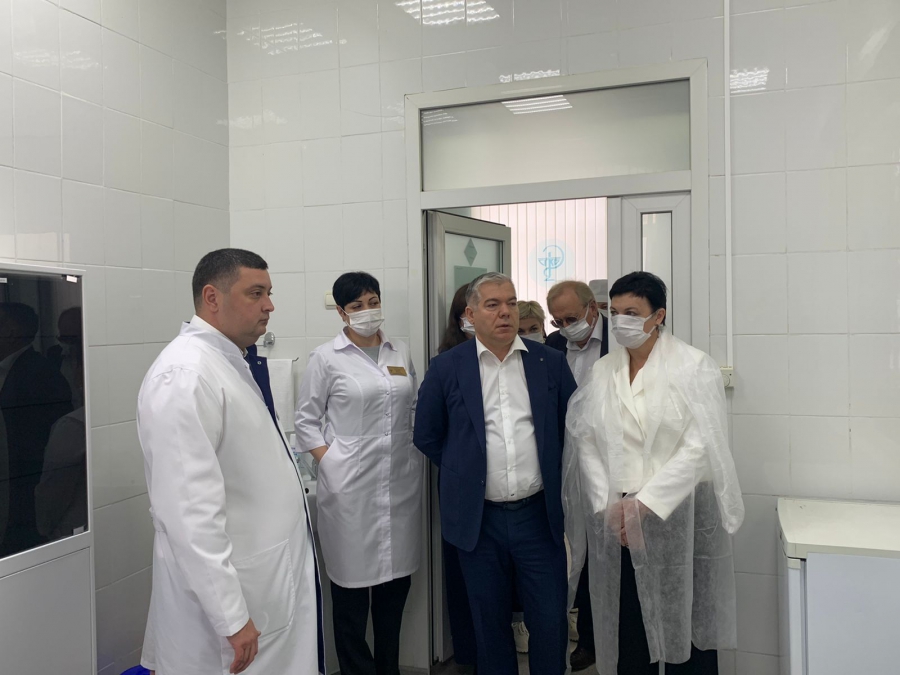 В Саратове открыли первый Центр амбулаторной онкологической медпомощи