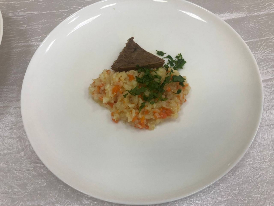 Повара ГУЗ «СГКБ 1 им.Ю.Я.Гордеева» заняли 1-е место на конкурсе кулинарного искусства