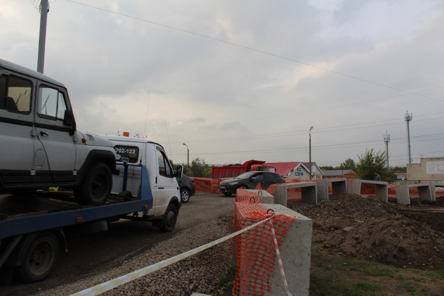 Мигачев и Мокроусова осмотрели место затянувшихся работ «Т Плюс» на Октябрьской