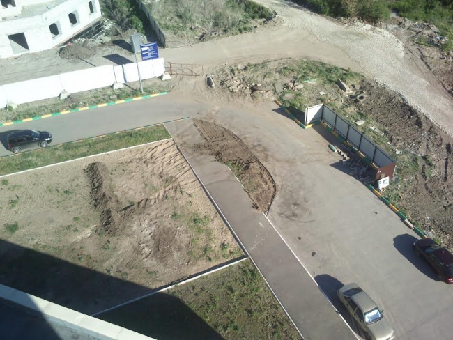 Саратовцы возмущены намерениями возвести парковку вместо детской площадки