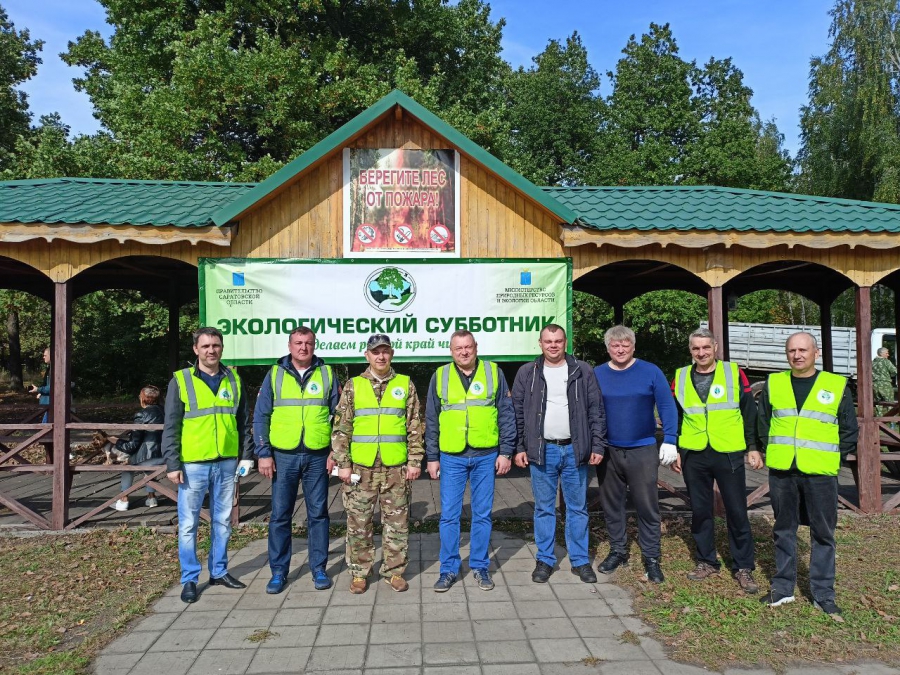 С Кумысной поляны вывезли 12 кубометров мусора