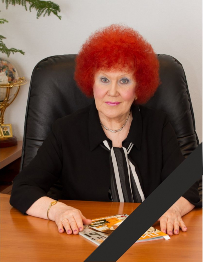 В Саратове простились с основателем Лицея-интерната естественных наук Галиной Коннычевой