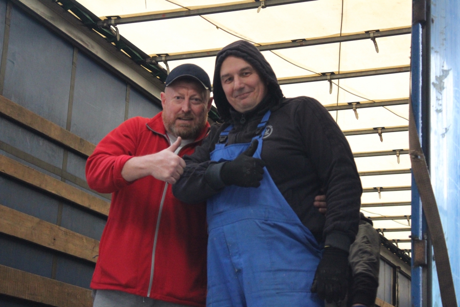 Из Саратова на фронт отправят грузовик с гуманитарной помощью