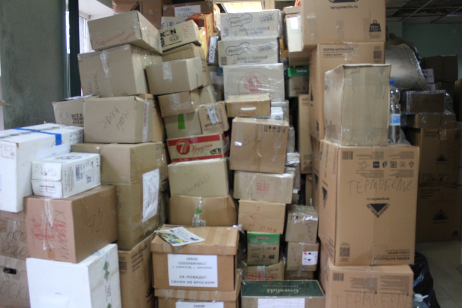 Из Саратова на фронт отправят грузовик с гуманитарной помощью