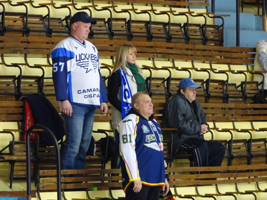 «Кристалл» крупно победил лидера Первенства ВХЛ