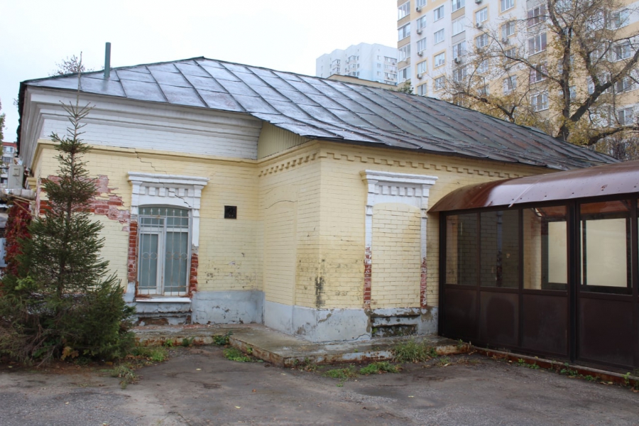 В больницах Саратовской области неудовлетворительное состояние лифтов