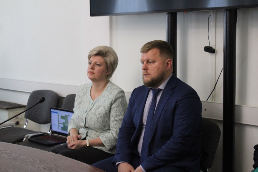 Мокроусова и Марусов вошли в число финалистов на пост главы Саратова