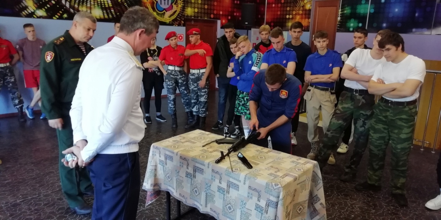 Саратовские школьники стали лучшими на Всероссийском кадетском слете