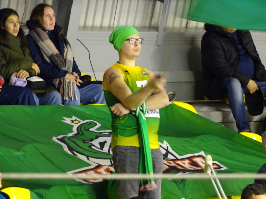 «Протон» дома обыграл 25-кратных чемпионок страны