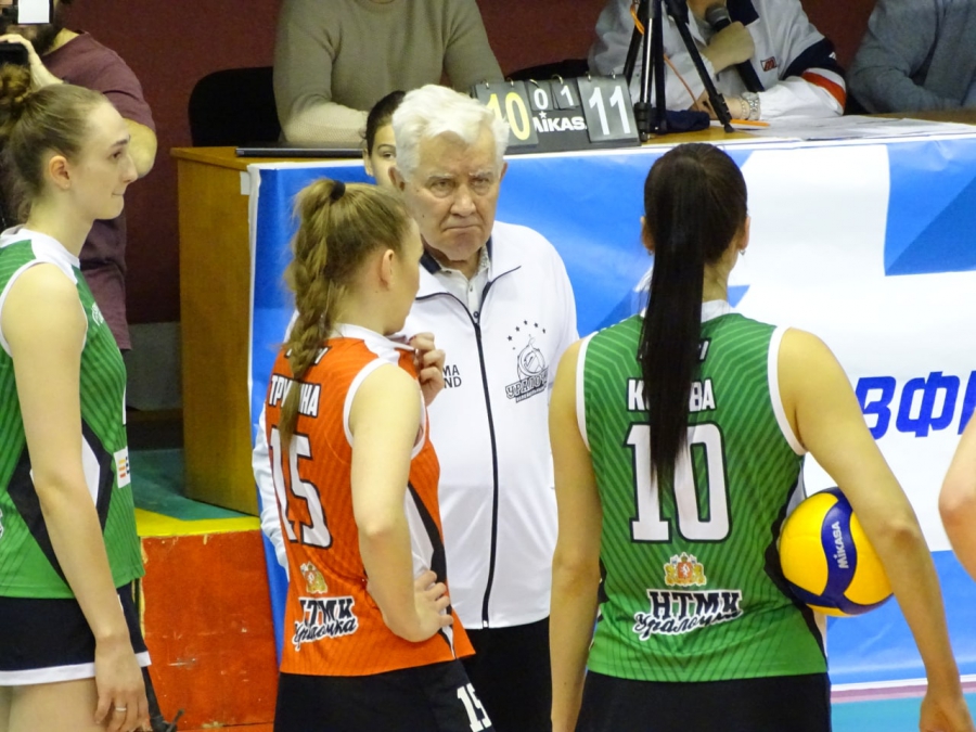 «Протон» дома обыграл 25-кратных чемпионок страны